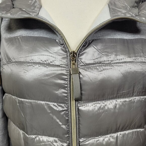 Frime Silver & Gray Puffer Jacket Women’s Size Medium Hooded Zip-Up - Picture 7 of 9